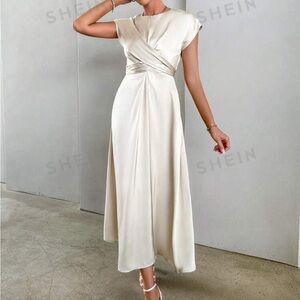SHEIN Elegant White Maxi Dress